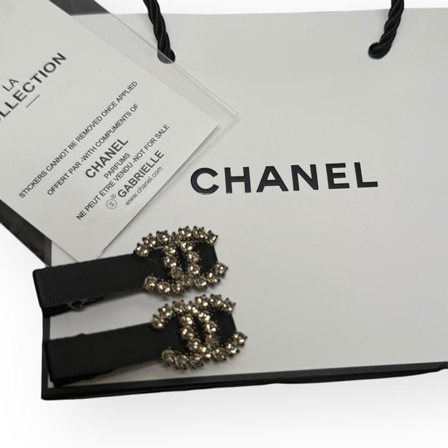 CHANEL 2Pc Set Black/Rhinestone CC Logo Rectangle Hair Clips & Gift Bag (1 of 3)