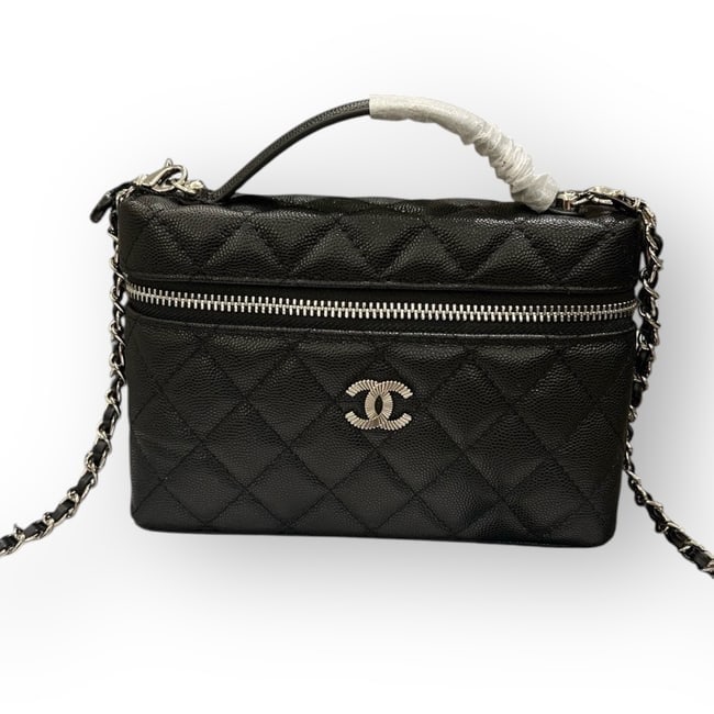 CHANEL Black Quilted Vanity Beaute Case On Chain & Original Box (1 of 8)