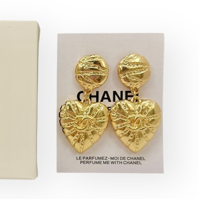 CHANEL Drop Earrings Gold Heart Shaped & Original Gift Bag (1 of 3)