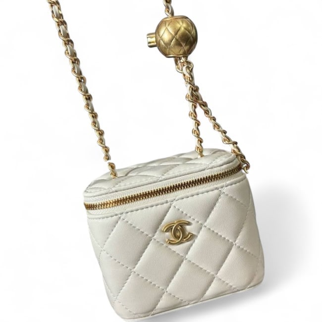 CHANEL White Quilted Mini Pearl Crush Beaute Vanity W/ Chain & Original Box (1 of 7)