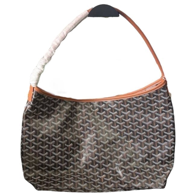 Goyard Lg Boheme Hobo CC Beaute Bag & Original Gift Bag: • Goyard • Boheme • Large • Hobo • Signature Pattern • Single Strap • Shoulder Carry • Silver Tone Hardware • Zip Closure • Pouch Included &