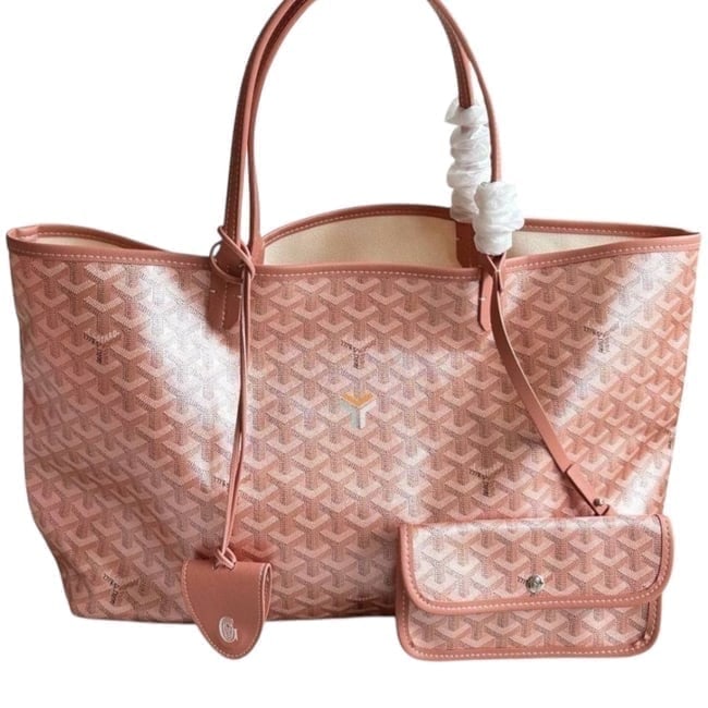 Goyard Lg Pearly Coral Iridescent St. Louis Beaute Tote & Original Gift Bag: • Goyard • Color: Pearly Coral • Tote • Double Handles • Iridescent • Signature Chevron Print • Removable Pouch Included • Original Gift Bag Included &bul