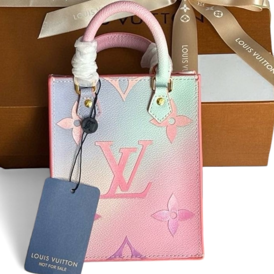 Louis Vuitton Giant Spring in the City Sunrise Pastel Petit Sac Plat Beaute Bag & Original Box (1 of 10)