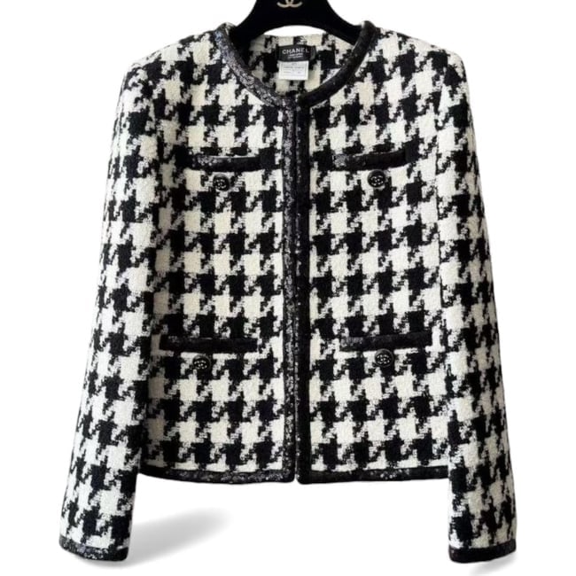 CHANEL Black/ Sequined/White Houndstooth U.L Jacket (1 of 9)