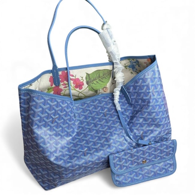 Goyard Pearly Blue St. Louis Beaute Tote & Original Gift Bag: • Goyard • Pearly Blue • Tote • Double Handles • Shoulder Or Tote Carry • Signature Print • Removable Pouch Included • Original Gift Bag Included • Interio
