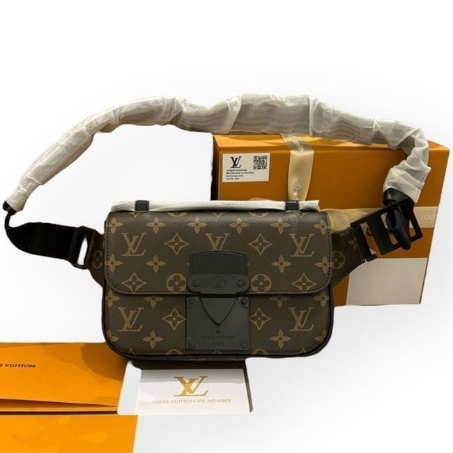 Louis Vuitton Black/Monogram S Sling Beaute Belt Bag & Original Box: • Louis Vuitton • Brown • Monogram • Black Tone Hardware • Adjustable Strap • S Sling • Belt Bag • Rear Exterior Slip Pocket • Interior Zip Pocket &bul