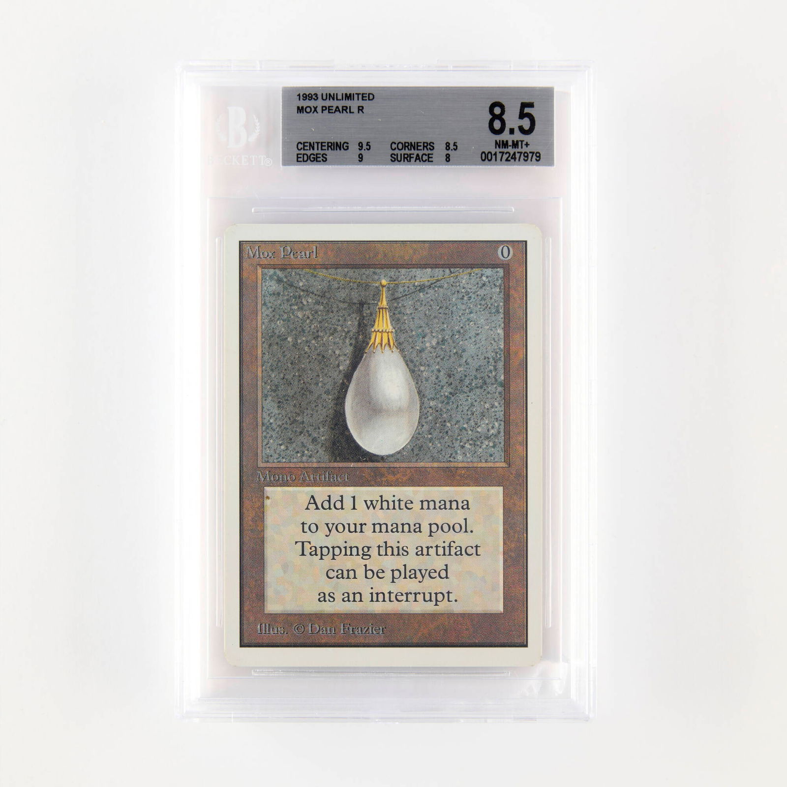 1993 Magic: The Gathering Unlimited Mox Pearl Trading Card BGS 8.5 (1 of 2)