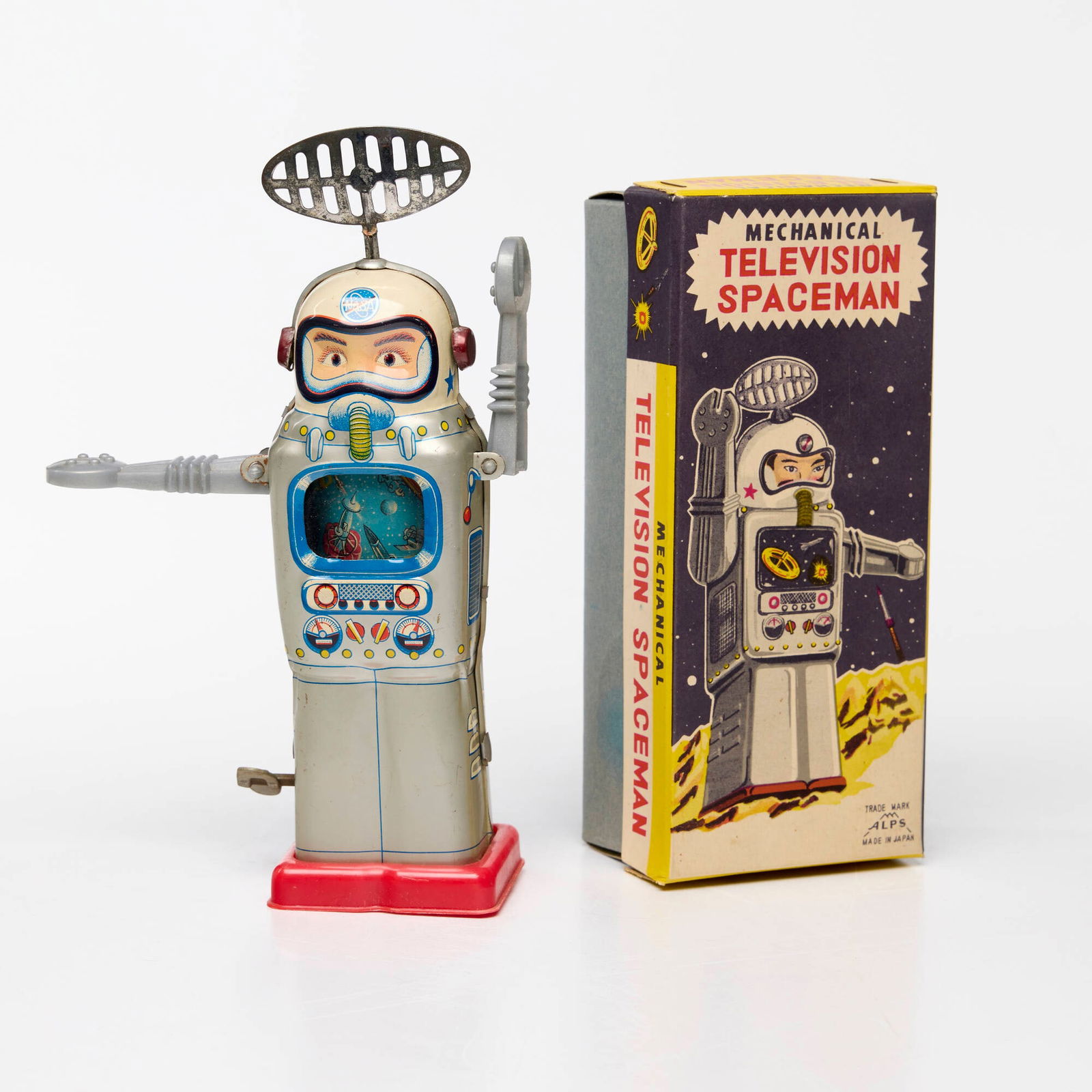 Alps Mechanical Television Spaceman Tin Wind-Up Robot (1 of 3)