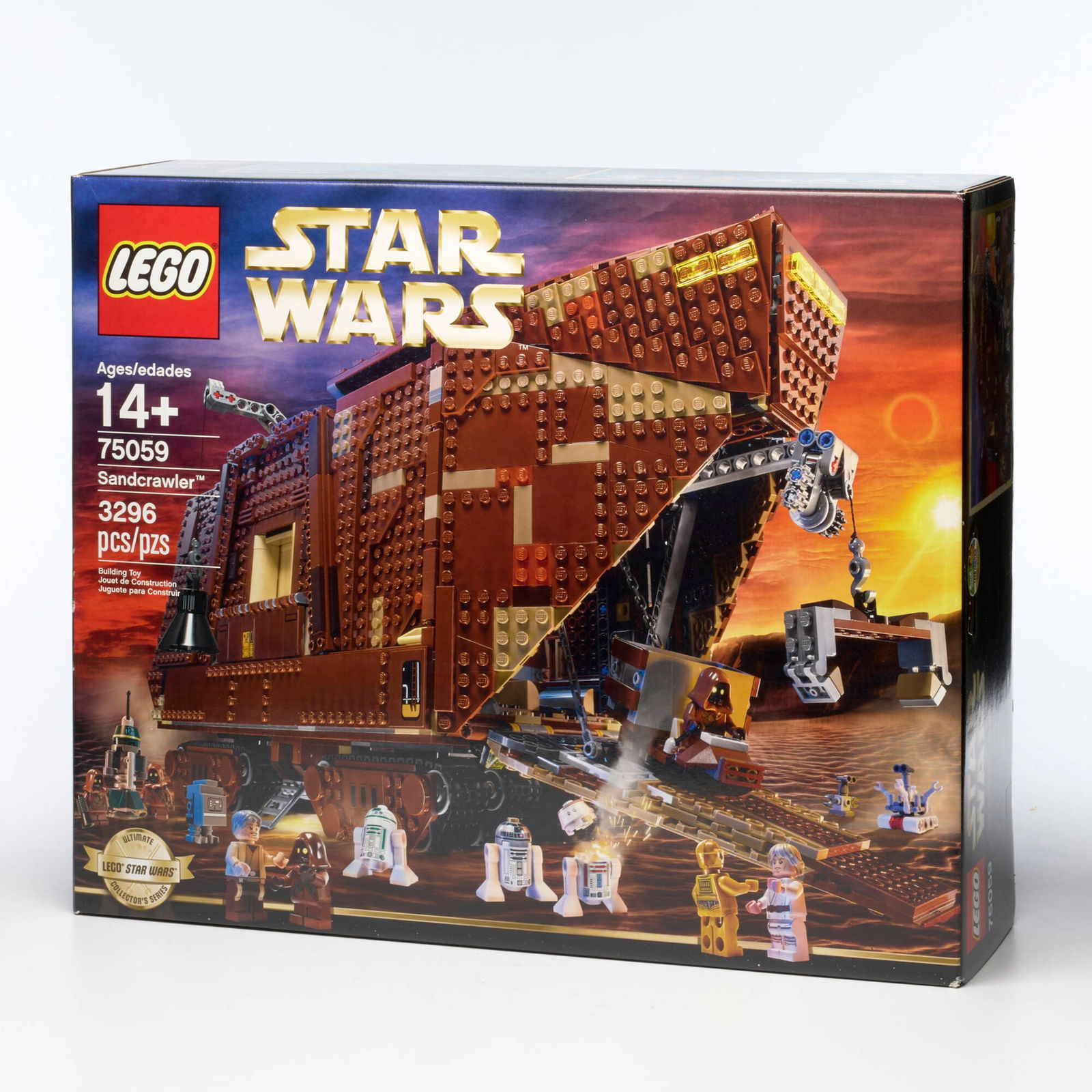 2014 LEGO Star Wars Ultimate Collector's Series Sandcrawler 75059 Factory Sealed: 2014 LEGO Star Wars Ultimate Collector's Series Sandcrawler 75059 Factory Sealed USA, 2014 Set contains 3,296 pieces and the following mini-figures: Jawa (x4), Gonk Droid, Treadwell Droid, Luke Skywal