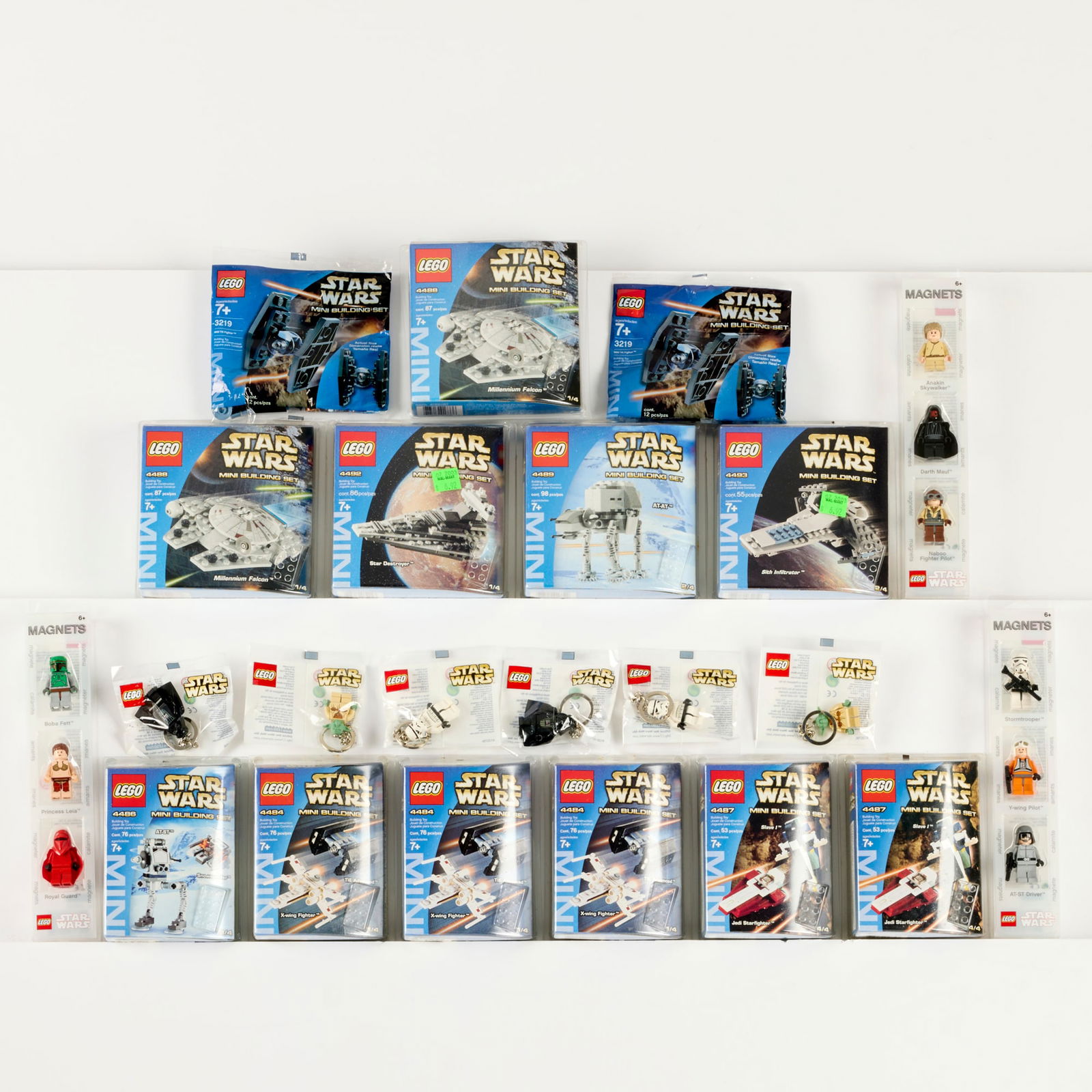 22PC 2001-07 LEGO Star Wars Mini Building Sets, Magnets, and Keychain Group Factory Sealed: 22PC 2001-07 LEGO Star Wars Mini Building Sets, Magnets, and Keychain Group Factory Sealed USA, 2001-07 LEGO Group includes: 2001 Keychain: Darth Vader (x2) Stormtrooper (x2) Yoda (x2) 2003 MINI</