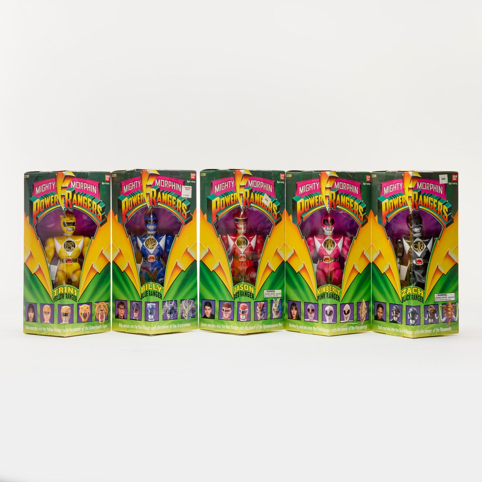 5PC 1993 Bandai Mighty Morphin Power Rangers 6 Inch Group Factory Sealed: 5PC 1993 Bandai Mighty Morphin Power Rangers 6 Inch Group Factory Sealed USA, 1993 6 h x 11 w x 3 d in (15 x 28 x 8 cm) 1993 6 Inch Factory Sealed group includes:Red Ranger Jason, Black Ranger Zach, B