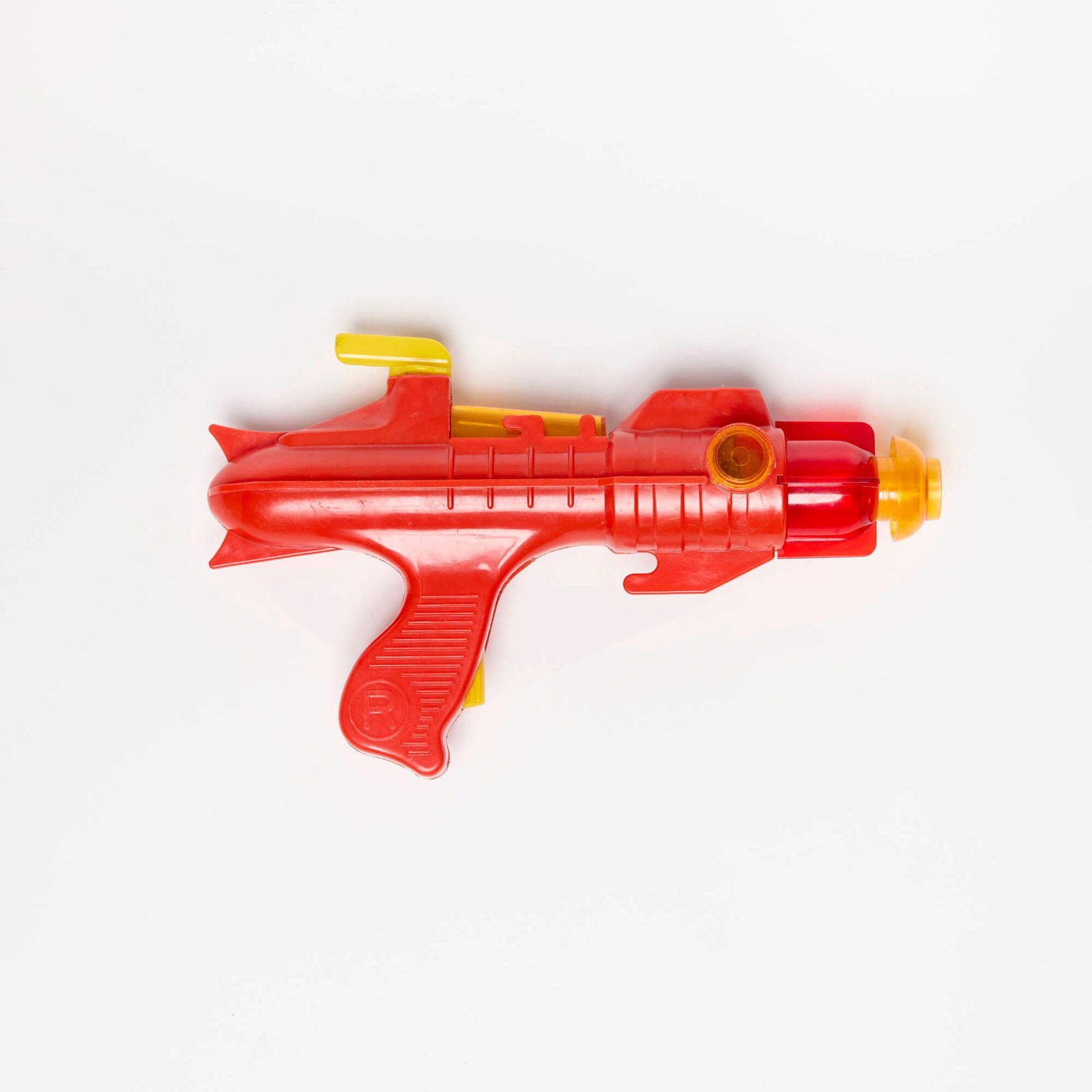 Ranger Steel Products Twin Jet Ray Gun: Ranger Steel Products Twin Jet Ray Gun c. 1953molded plastic 6 h x 10.25 w x 2 d in (15 x 26 x 5 cm) Molded manufacturer's mark to handle. Condition Notes: Fair to good condition. This exa