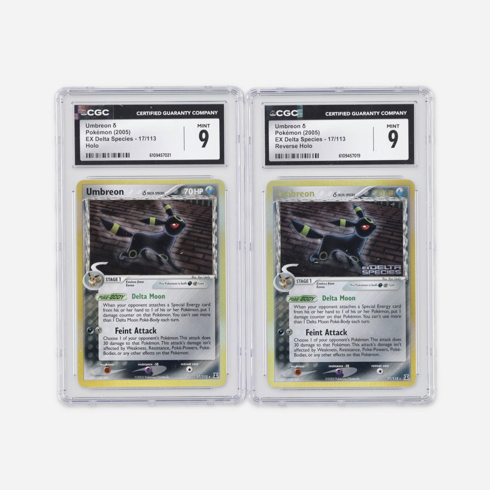 Two 2005 Pokemon EX Delta Species 17/113 Umbreon ? Holo and Reverse Holo CGC 9 Trading Card Group (1 of 2)