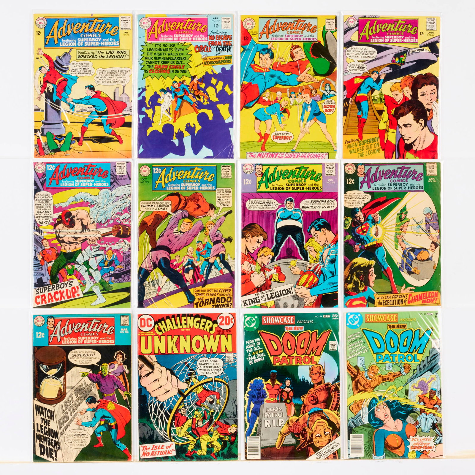 22 DC Comics Adventure Comics and Showcase Group (1 of 2)