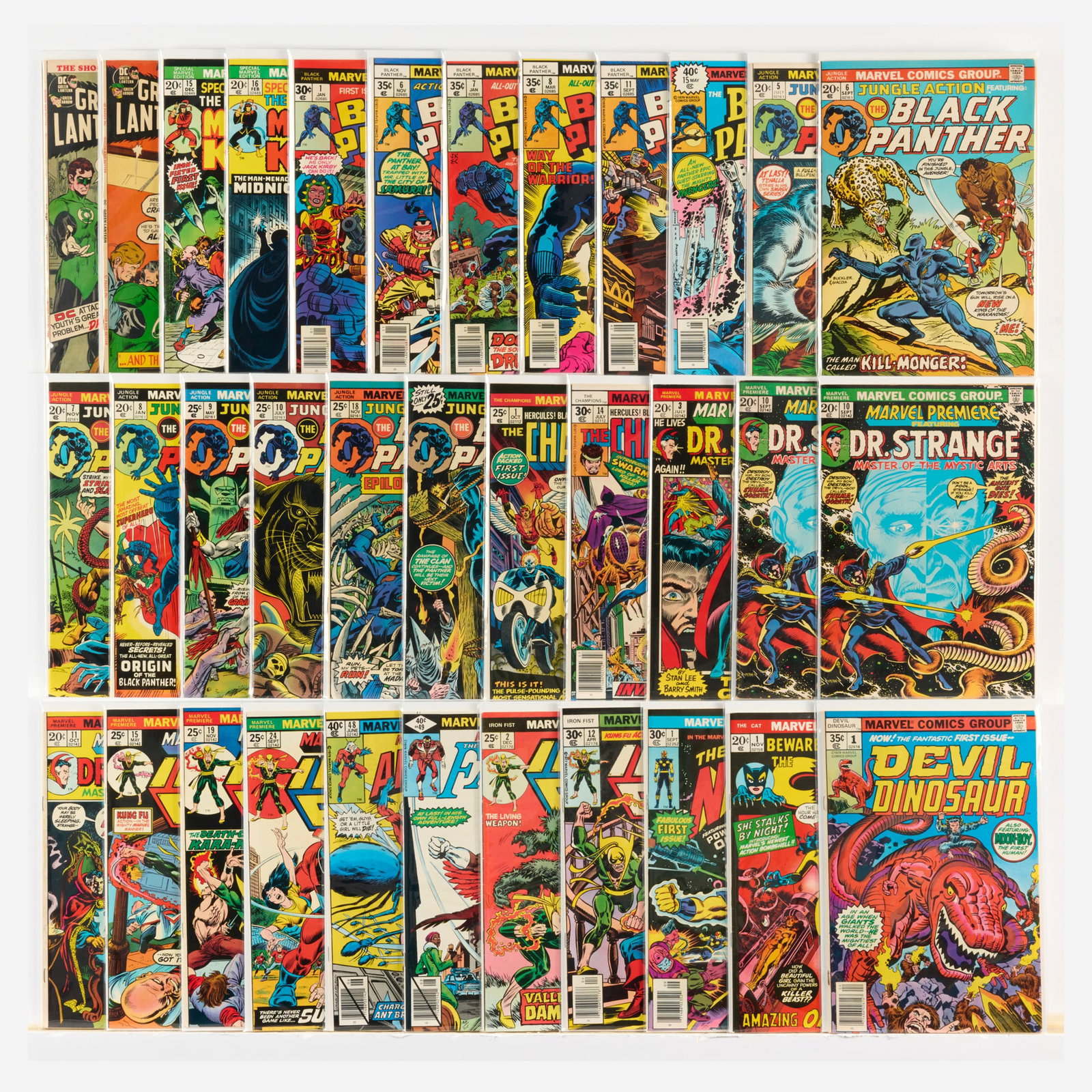 34 DC and Marvel Comics Mixed Title Group (1 of 1)