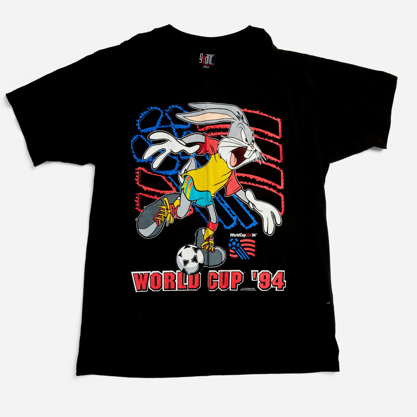 1994 World Cup Bugs Bunny X-Large T-Shirt Single Stitch: 1994 World Cup Bugs Bunny X-Large T-Shirt Single Stitch 1994 100% cotton, single stitch 20.5 w x 27.5 l in (52 x 70 cm) Condition Notes: Overall good vintage condition with minimal wear consistent