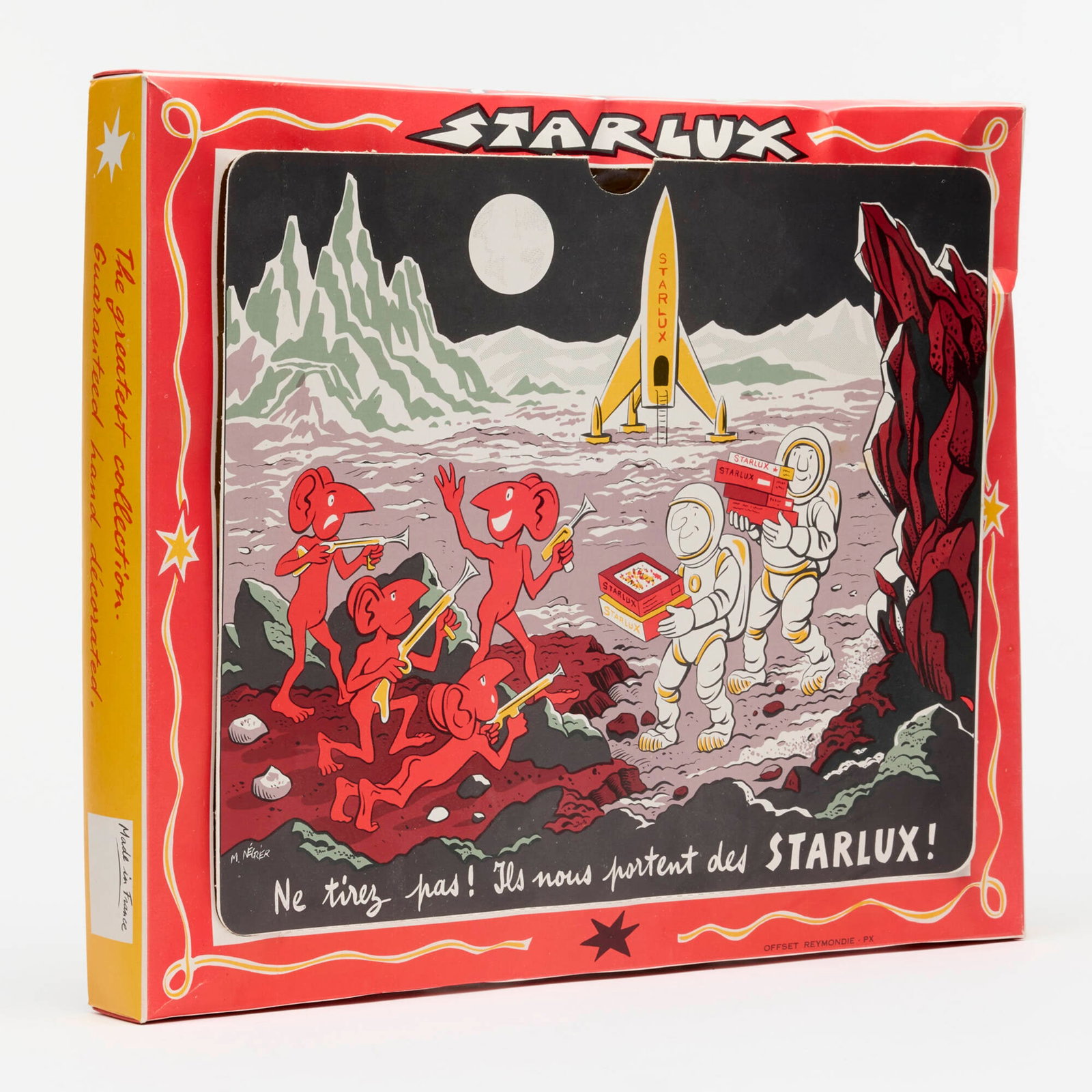 Starlux Spacemen and Aliens Plastic Figure Set Unused: Starlux Spacemen and Aliens Plastic Figure Set Unused France 12 h x 14 w x 1.5 d in (30 x 36 x 4 cm) Figures measure between 1.5 inches and 2.75 inches.Condition Notes: Crease and indent to right edge