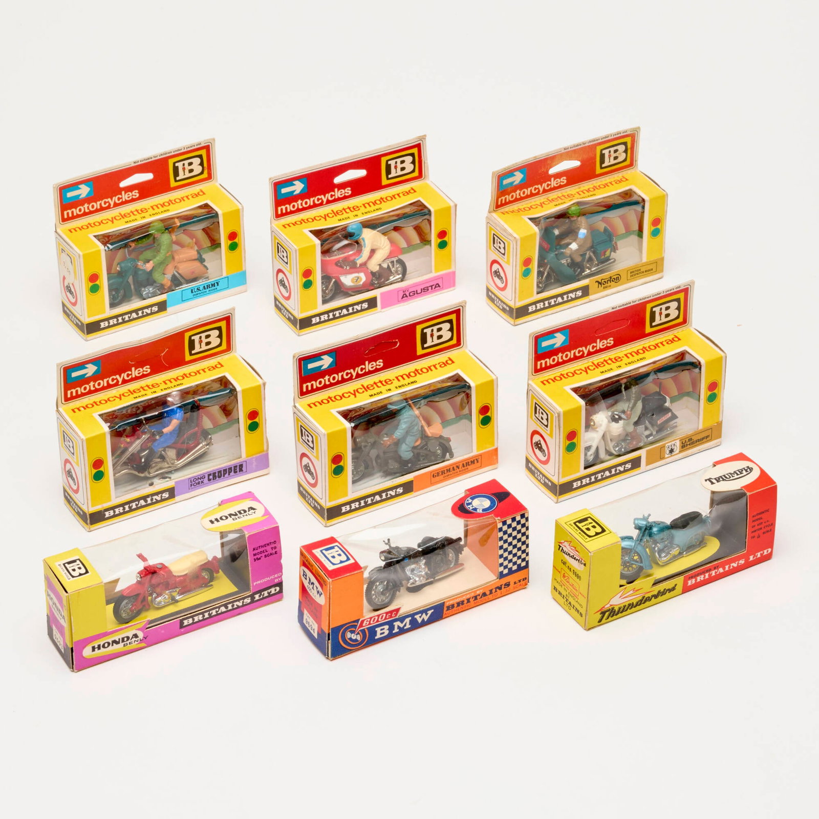 9PC Britains Morotcyle Die-Cast Group Complete in Box (1 of 2)