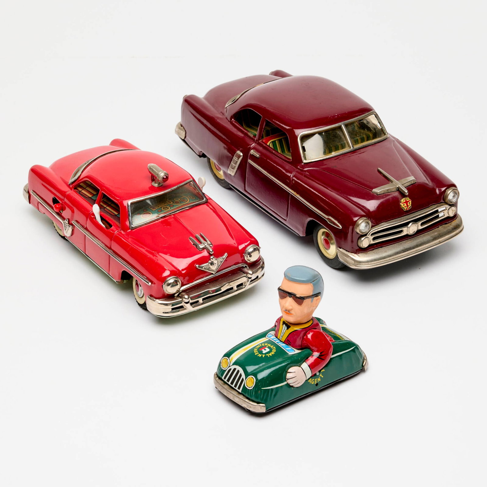 3PC Japanese Tin Battery Operated and Friction Toy Car Group: 3PC Japanese Tin Battery Operated and Friction Toy Car Group 3.75 h x 4 w x 8.5 d in (10 x 10 x 22 cm) 3.25 h x 2.5 w x 4.25 d in (8 x 6 x 11 cm) Group includes: Electromobile (Electronics tested and 