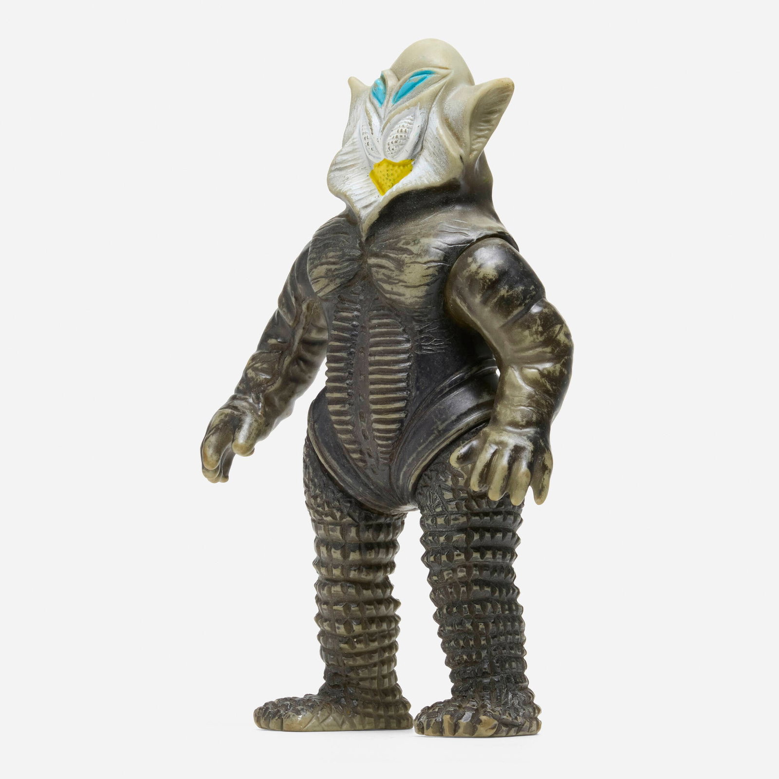 Bullmark Transitional Ultraman Alien Mephilas Standard Vinyl: Bullmark Transitional Ultraman Alien Mephilas Standard Vinyl Bullmark Japan, c. 1970 9 h x 5.5 w x 2.5 d in (23 x 14 x 6 cm) Condition notes: Overall good condition with scattered paint rubs. This wor