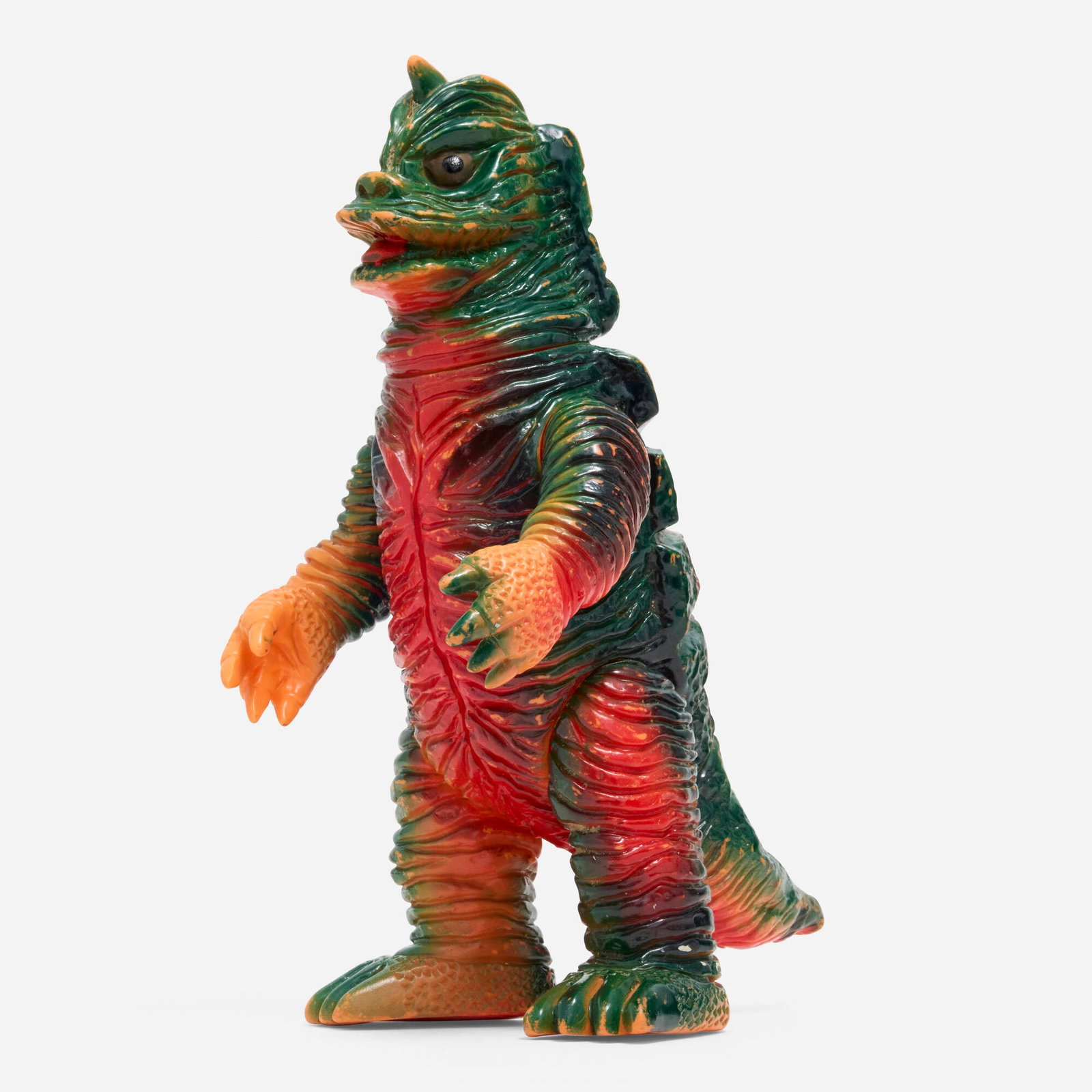Miura Toy Wrinkle Kaiju Large Vinyl: Miura Toy Wrinkle Kaiju Large Vinyl Miura Toy Japan, c. 1970 11 h x 5.25 w x 6.5 d in (28 x 13 x 17 cm) Condition notes: Overall good condition with minimal scattered paint rubs and writing on foot. T
