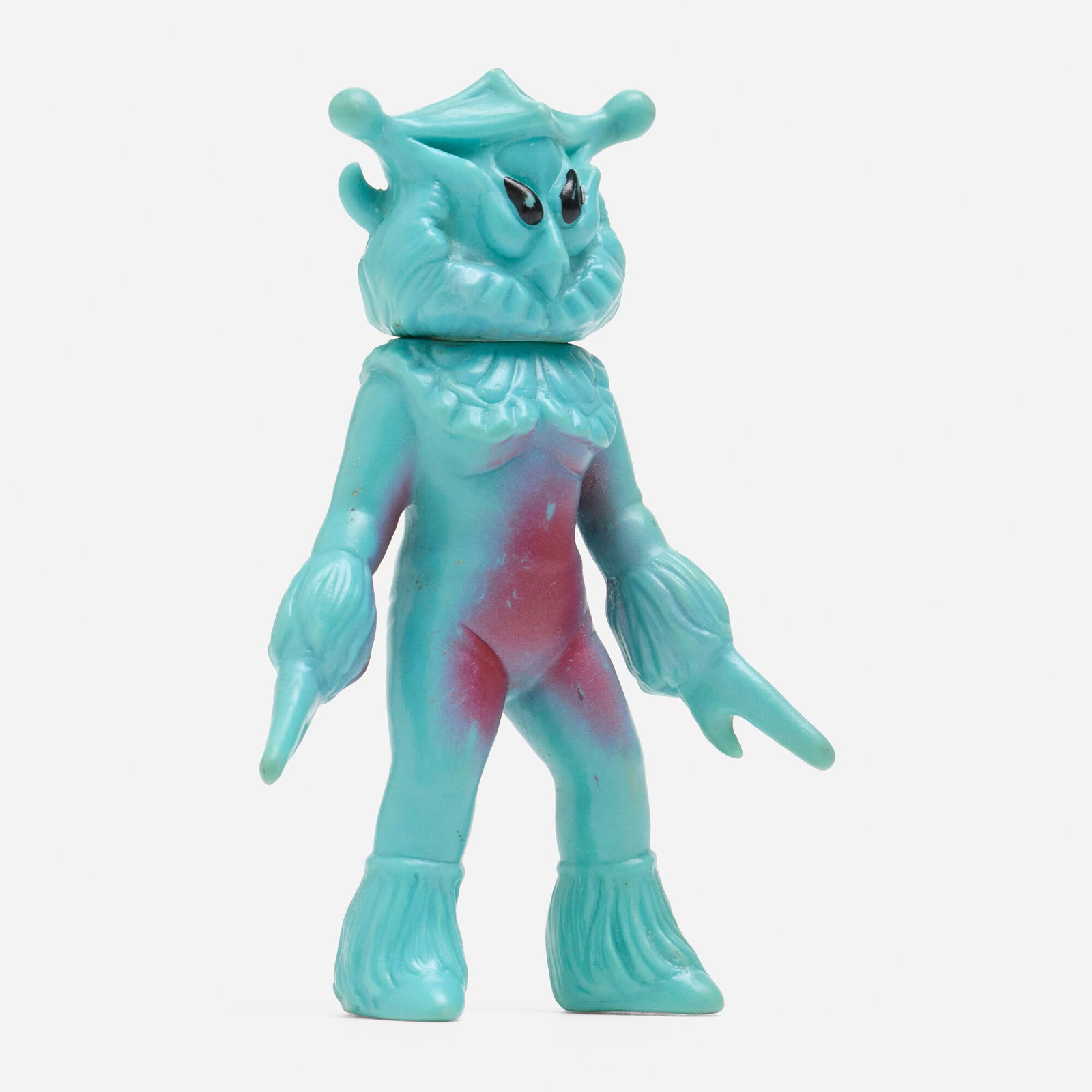 Bullmark Ultraman Leo Alien Tsuruk Mini Vinyl: Bullmark Ultraman Leo Alien Tsuruk Mini Vinyl Bullmark Japan, c. 1970 4 h x 2.5 w x 1.5 d in (10 x 6 x 4 cm) Condition notes: Overall very good condition with minimal scattered paint rubs. This work w