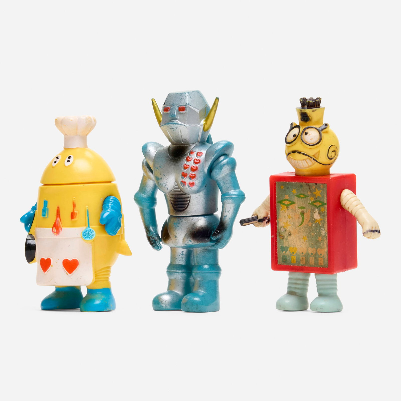 Popy Ganbare!! Robocon Mini Vinyl Group: Popy Ganbare!! Robocon Mini Vinyl Group Popy Japan, c. 1970 5 h x 3 w x 1.25 d in (13 x 8 x 3 cm) 4.5 h x 2.75 w x 2 d in (11 x 7 x 5 cm) 5 h x 3.5 w x 1.25 d in (13 x 9 x 3 cm) Group includes Robo