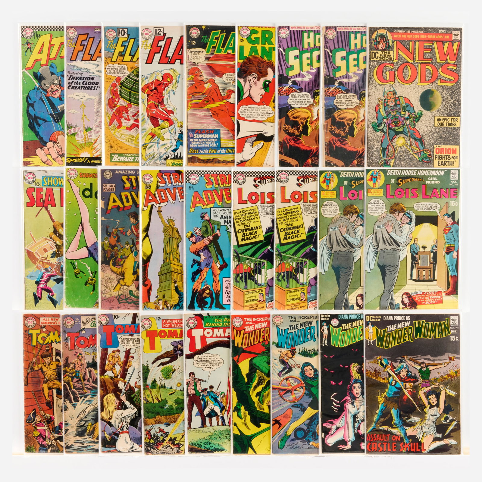 27 DC Comics Mixed Title Group: 27 DC Comics Mixed Title Group USA, 20th Century Group includes: DC Comics Atom #27 (3.0-4.0); Flash #111 (4.0-6.0), #122 (3.0-3.5 stain back cover), #129 (3.0-4.0), #175 (1.8-2.5 centerfold
