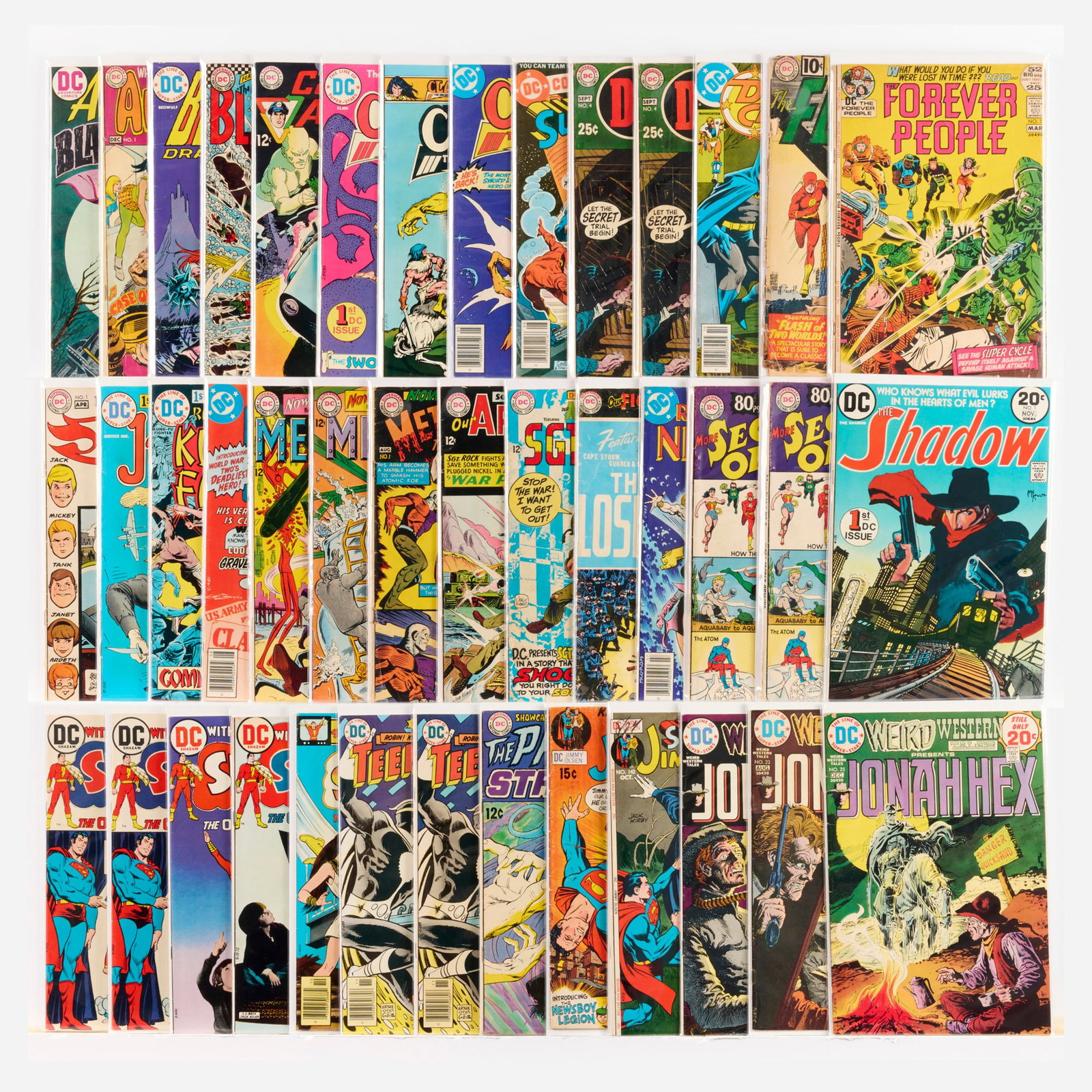 41 DC Comics Mixed Title Group: 41 DC Comics Mixed Title Group USA, 20th Century Group includes: DC Comics Adventure Comics #428 (5.0-7.0); Angel and the Ape #1 (3.0-3.5 centerfold detached); Beowulf Dragon Slayer #1; Blackhawk
