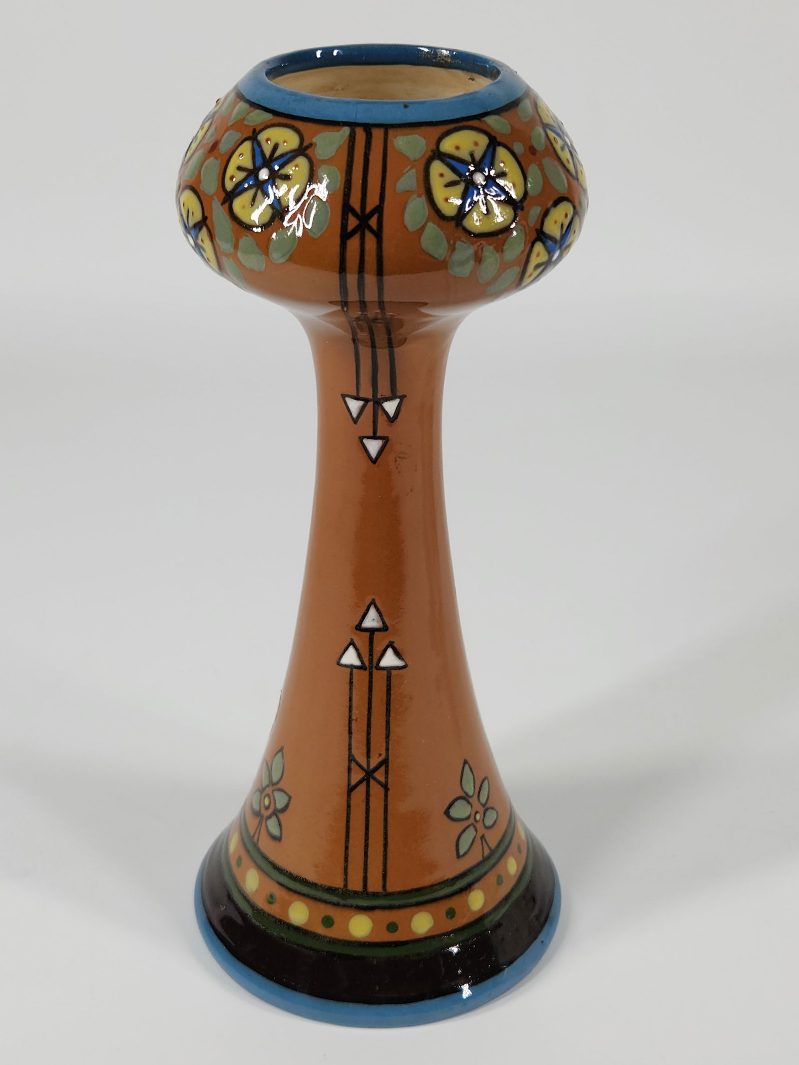 ART NOUVEAU ROYAL DUX POTTERY VASE (1 of 4)