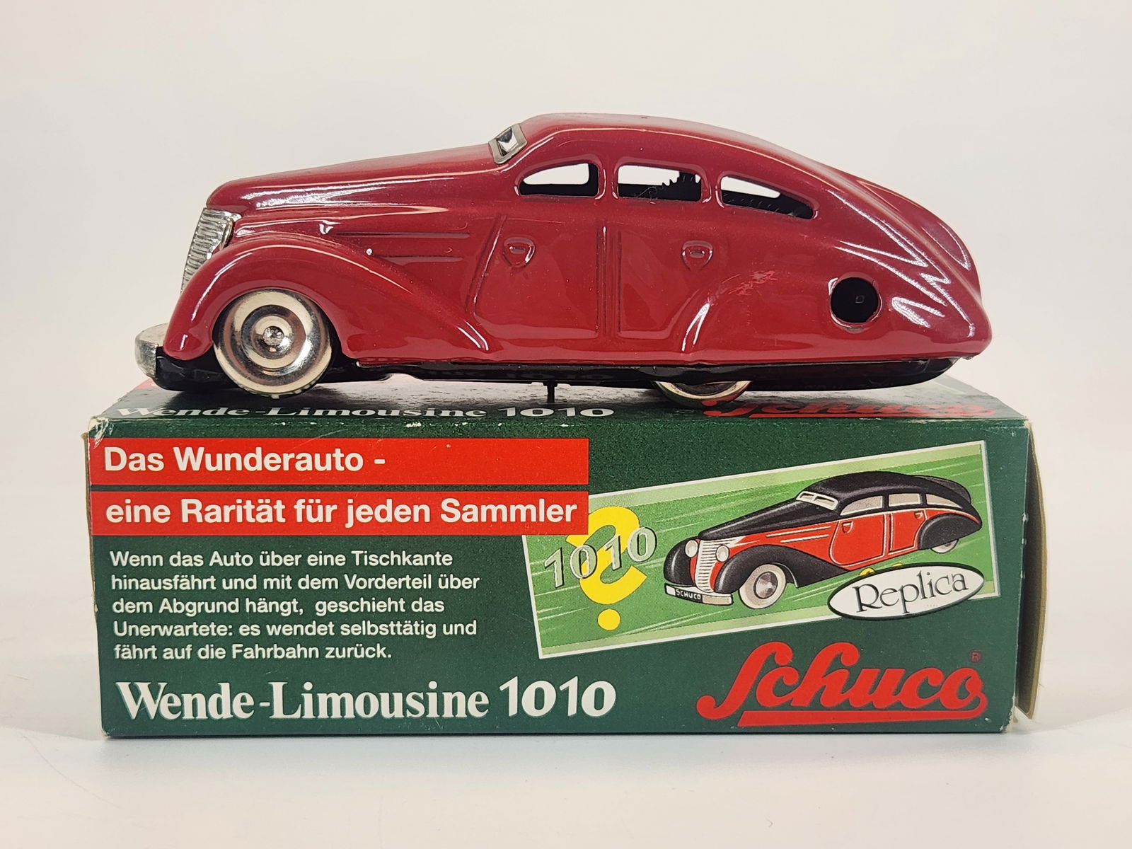 SCHUCO 1010 WIND UP STREAMLINED CAR W/ BOX (1 of 4)