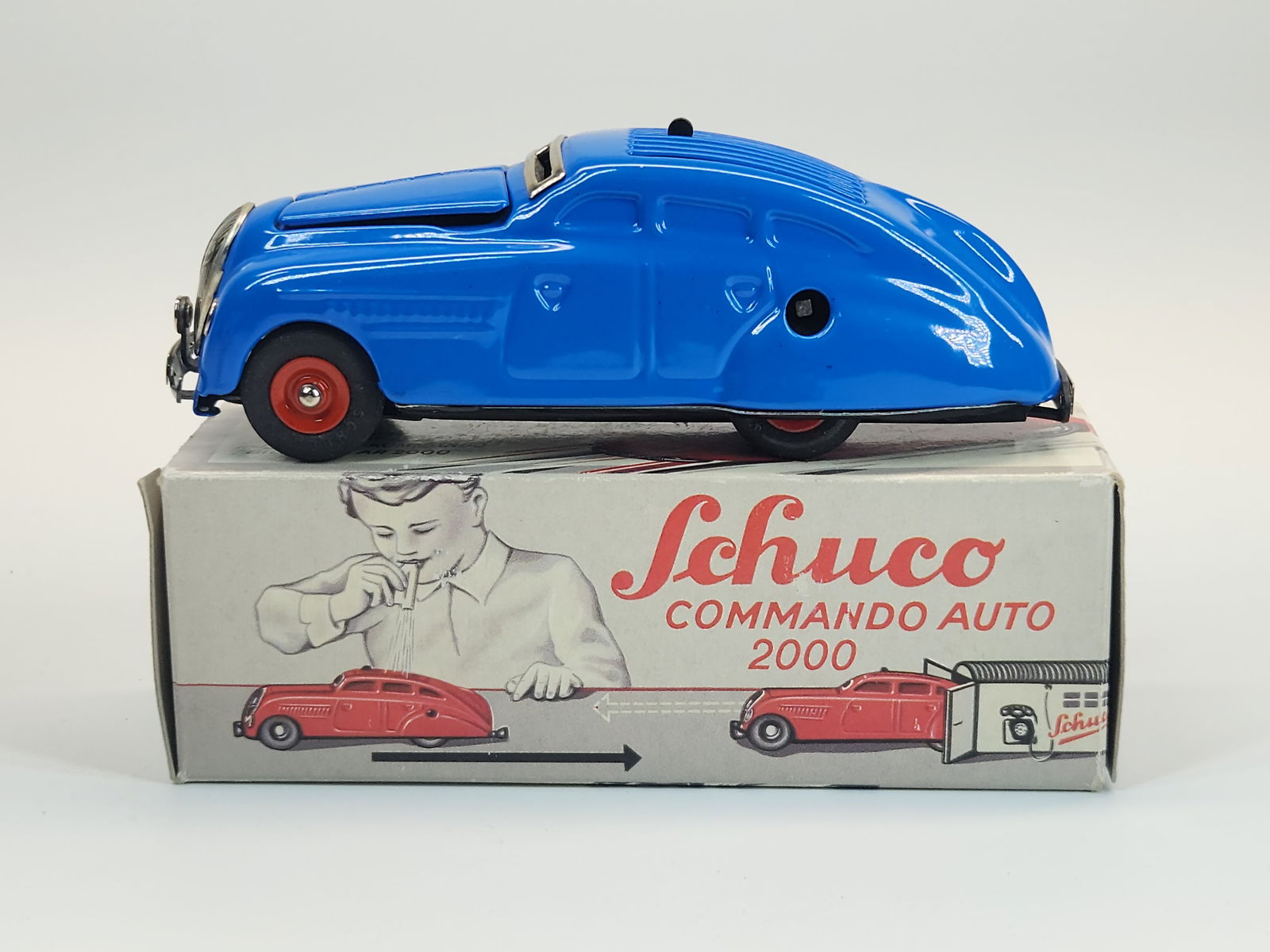 SCHUCO COMMAND CAR 2000 WIND UP CAR W/ BOX (1 of 4)