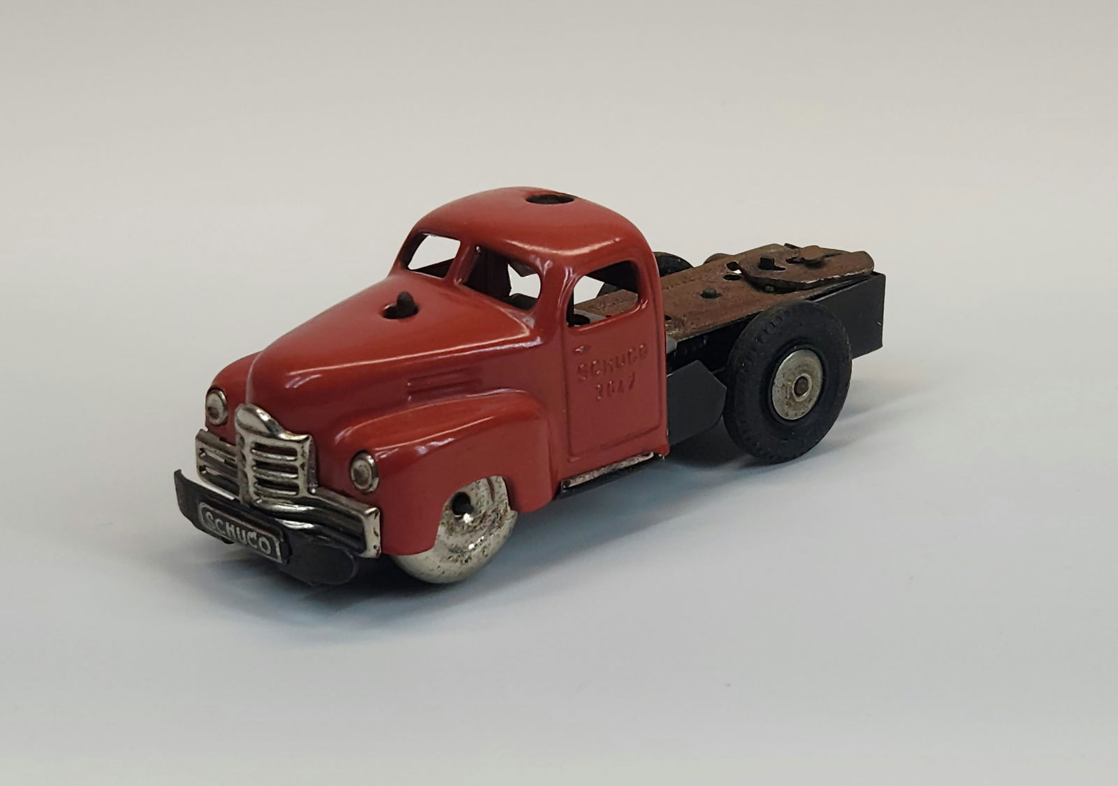 VINTAGE SCHUCO VARIANTO-LASTO 3042 TRUCK (1 of 4)