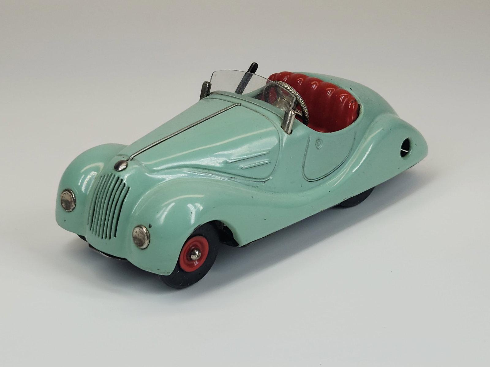 VINTAGE SCHUCO AKUSTICO 2002 WIND UP (1 of 4)