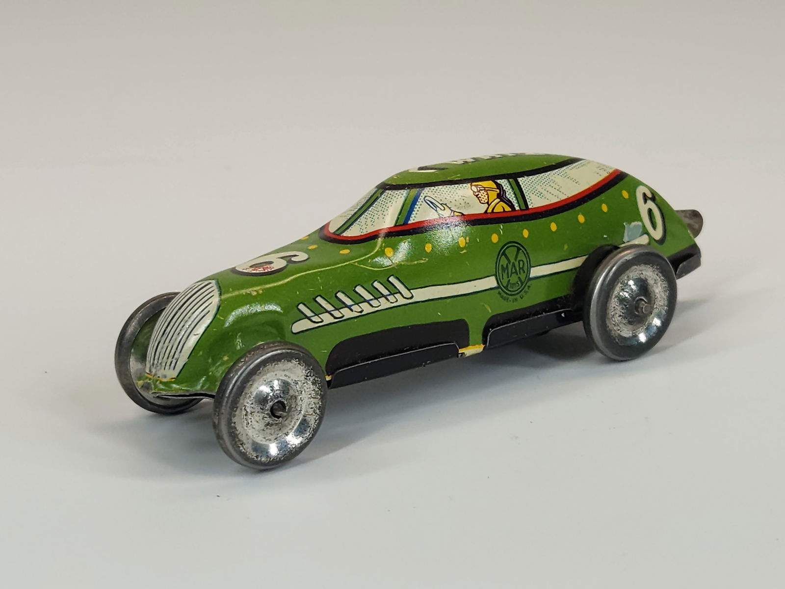 VINTAGE MARX TIN LITHO WIND UP RACE CAR - WHIZ: REMAINS IN GOOD CONDITION, SHOWING SOME TYPICAL USAGE WEAR. UNTESTED.