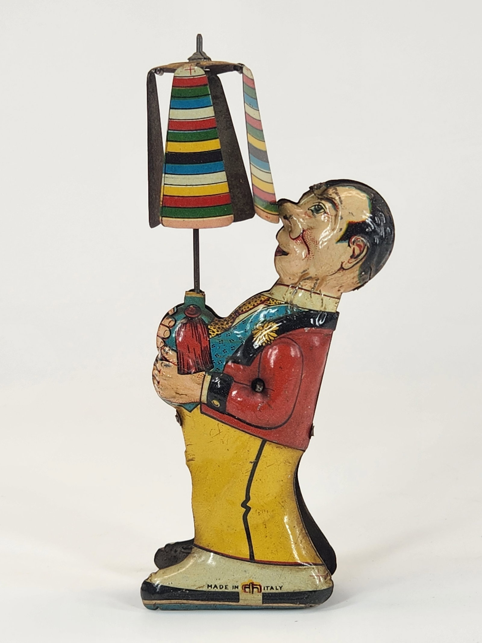 VINTAGE ITALIAN BELL TIN WIND UP SPINNING TOY (1 of 4)