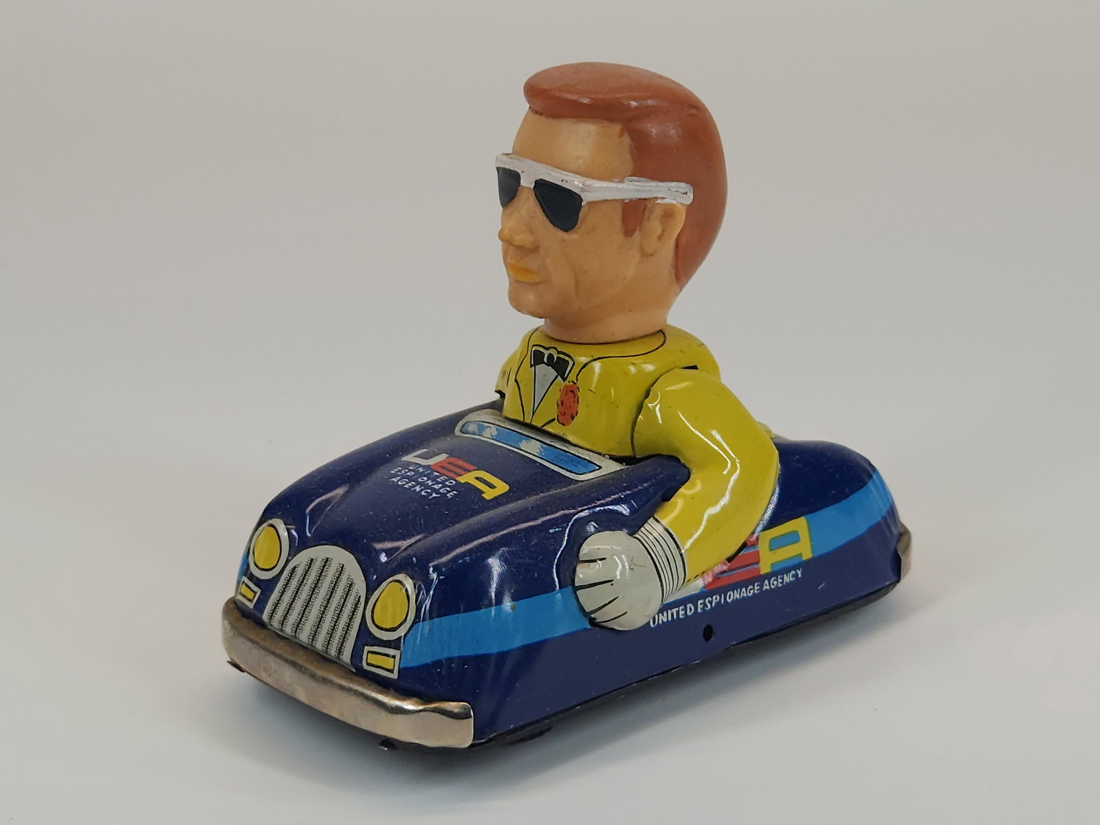 MARX TIN FRICTION SECRET AGENT UEA CAR (1 of 4)