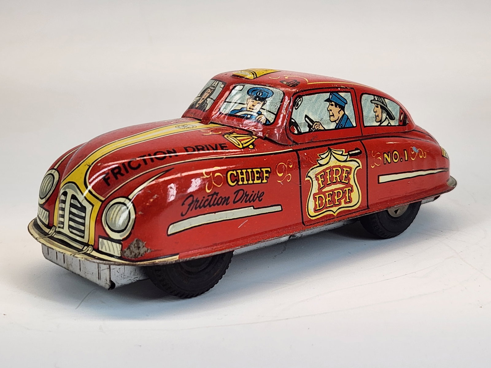MARX TIN FRICTION FIRE CHIEF CAR: REMAINS IN VERY GOOD CLEAN WORKING CONDITION.