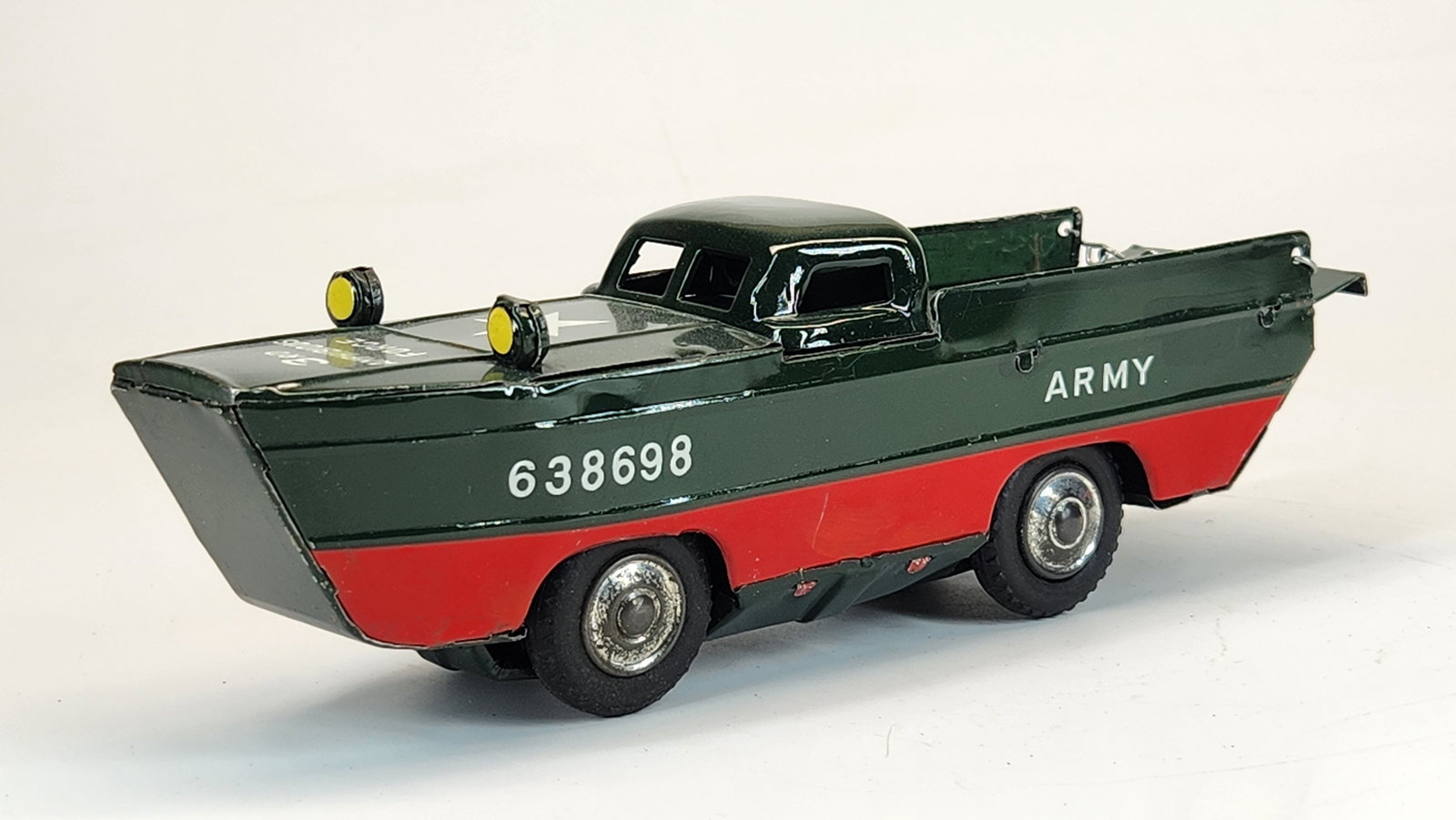 LINE MAR TIN FRICTION ARMY AMPHIBIOUS FORCE (1 of 4)