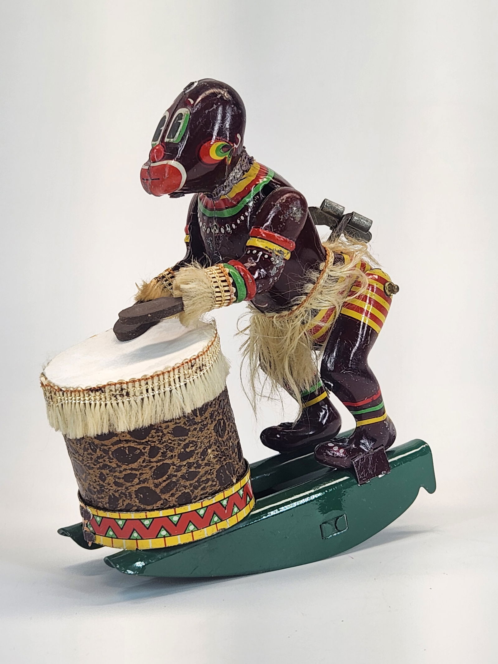 LINE MAR TIN WIND UP TRIBAL WARRIOR DRUMMER (1 of 4)