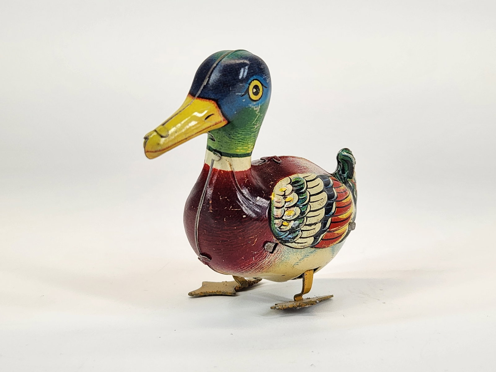 D.R.G.M. GERMAN TIN WIND UP WALKING DUCK (1 of 4)