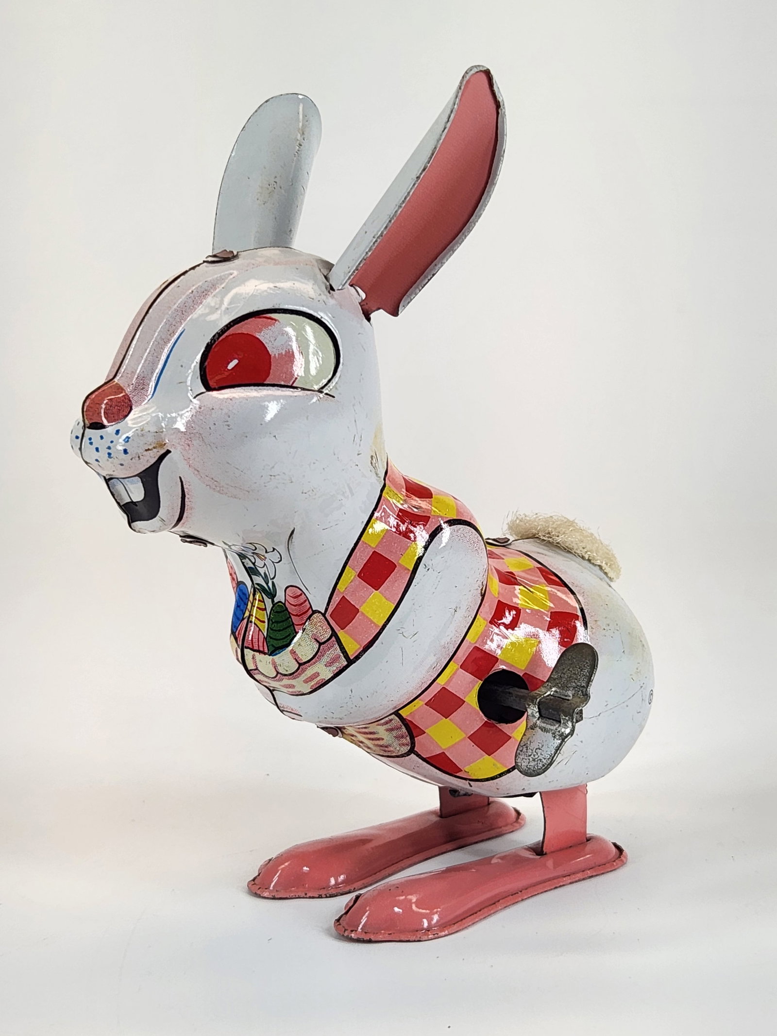 MARX TIN WIND UP HOPPING RABBIT (1 of 4)