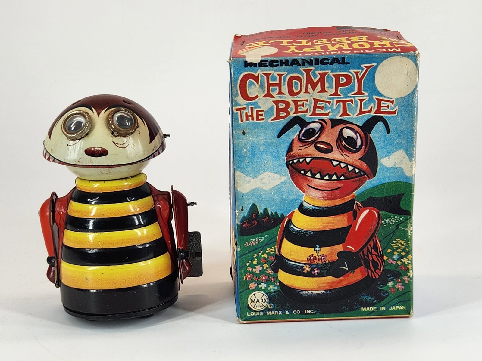 MARX TIN WIND UP CHOMPY THE BEETLE W/ BOX (1 of 5)