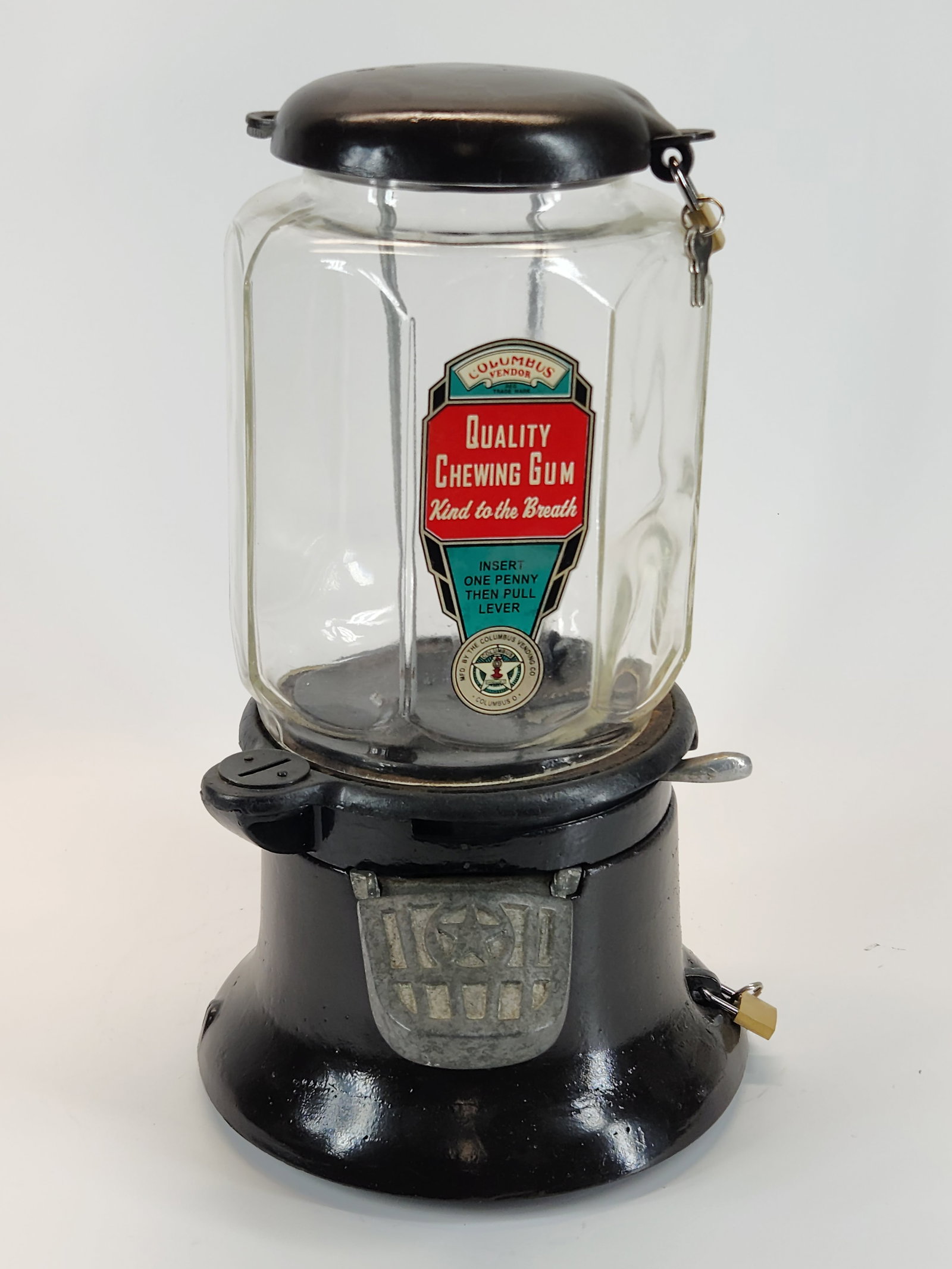 PARTIALLY RESTORED COLUMBUS VENDOR GUMBALL MACHINE (1 of 4)