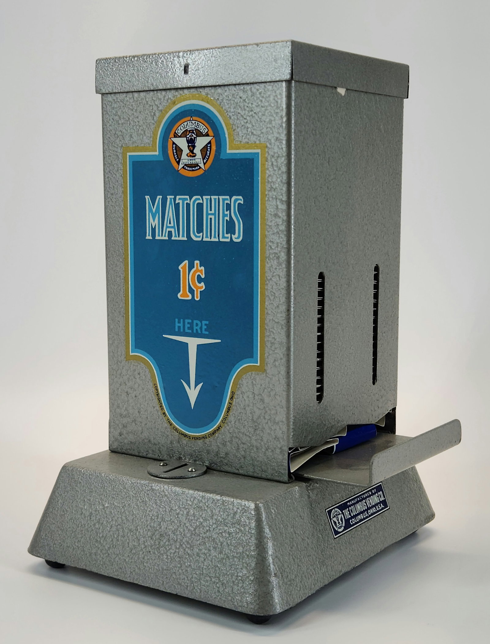 RESTORED 1 CENT COLUMBUS MATCH VENDING MACHINE (1 of 4)