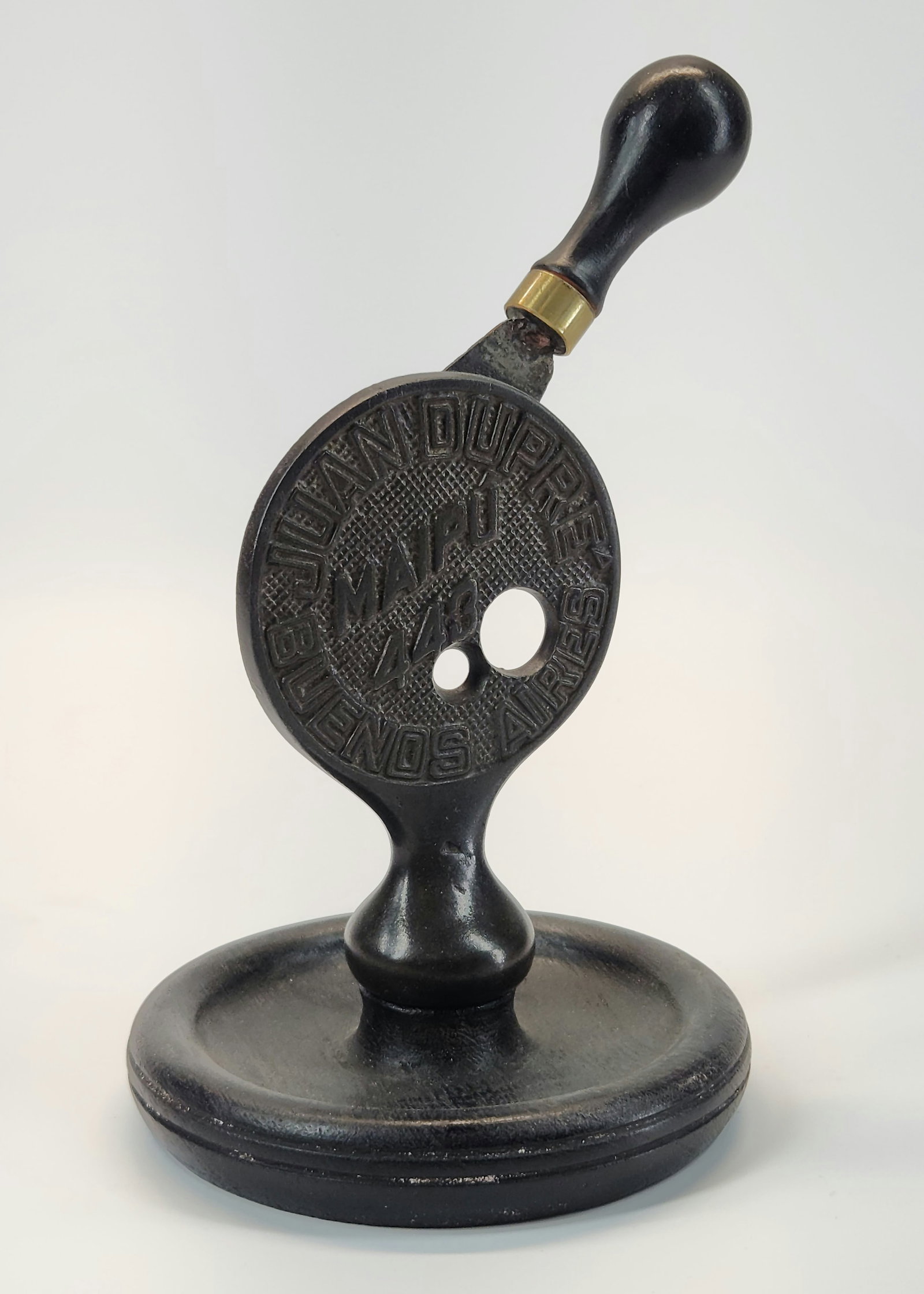 JUAN DUPRE MAIPU BUENOS AIRES CIGAR CUTTER: REMAINS IN GOOD WORKING CONDITION, SHOWING USAGE WEAR.