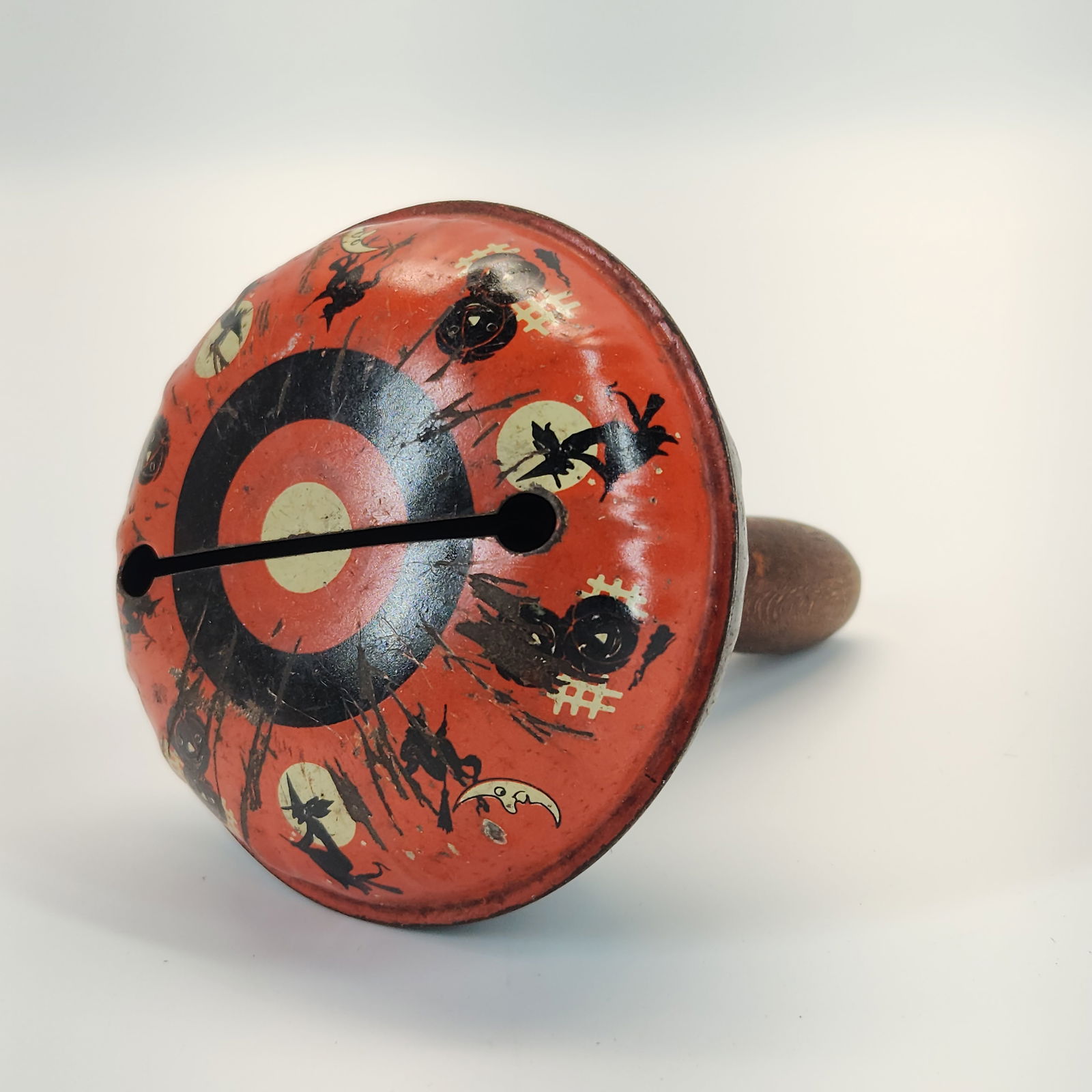 VINTAGE HALLOWEEN NOISEMAKER - WITCHES (1 of 3)