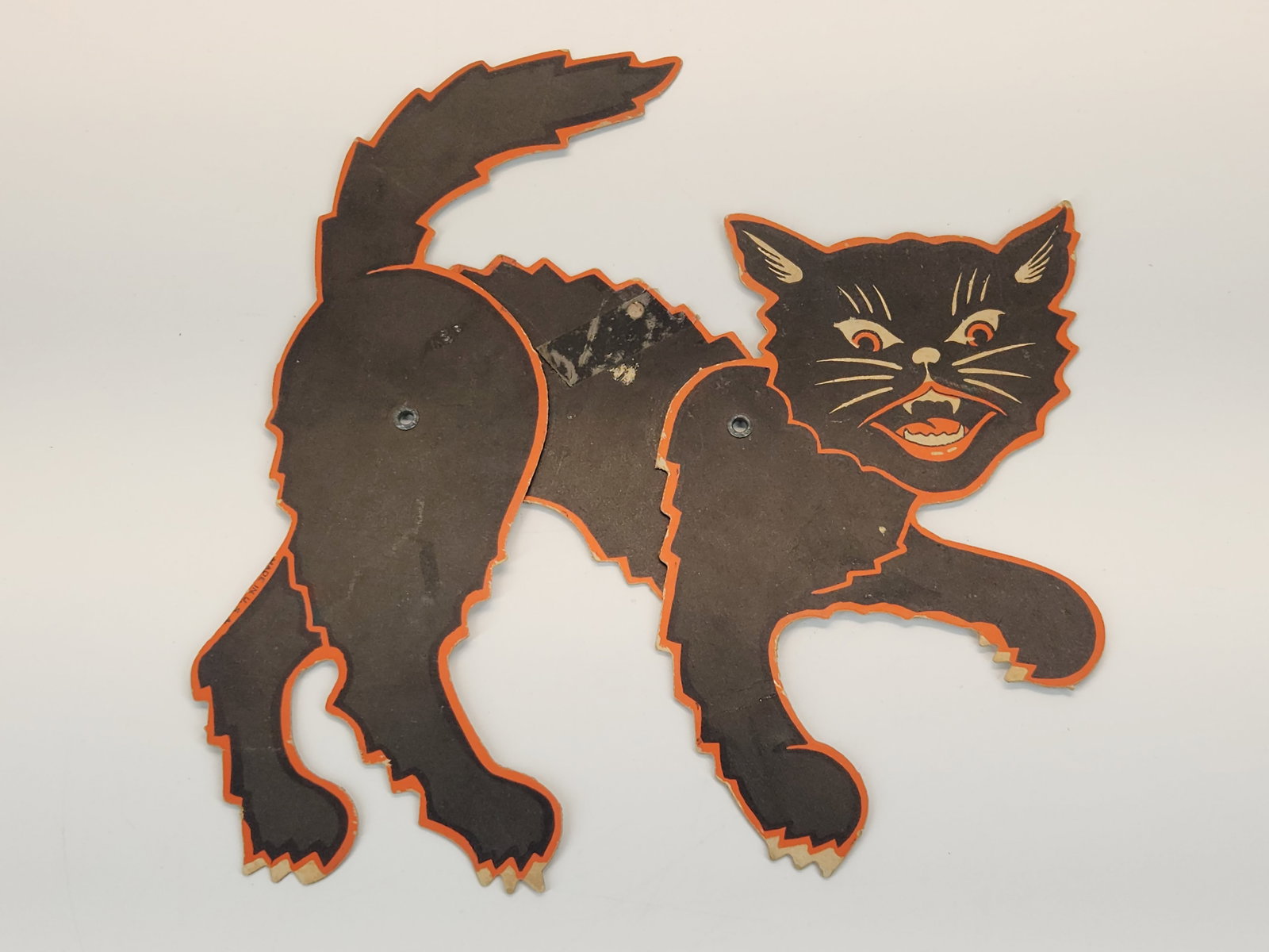 HALLOWEEN BLACK CAT CARDBOARD DECORATION: REMAINS IN GOOD CONDITION, SHOWING SOME TYPICAL WEAR. STANDS APPROXIMATELY 8" TALL,.