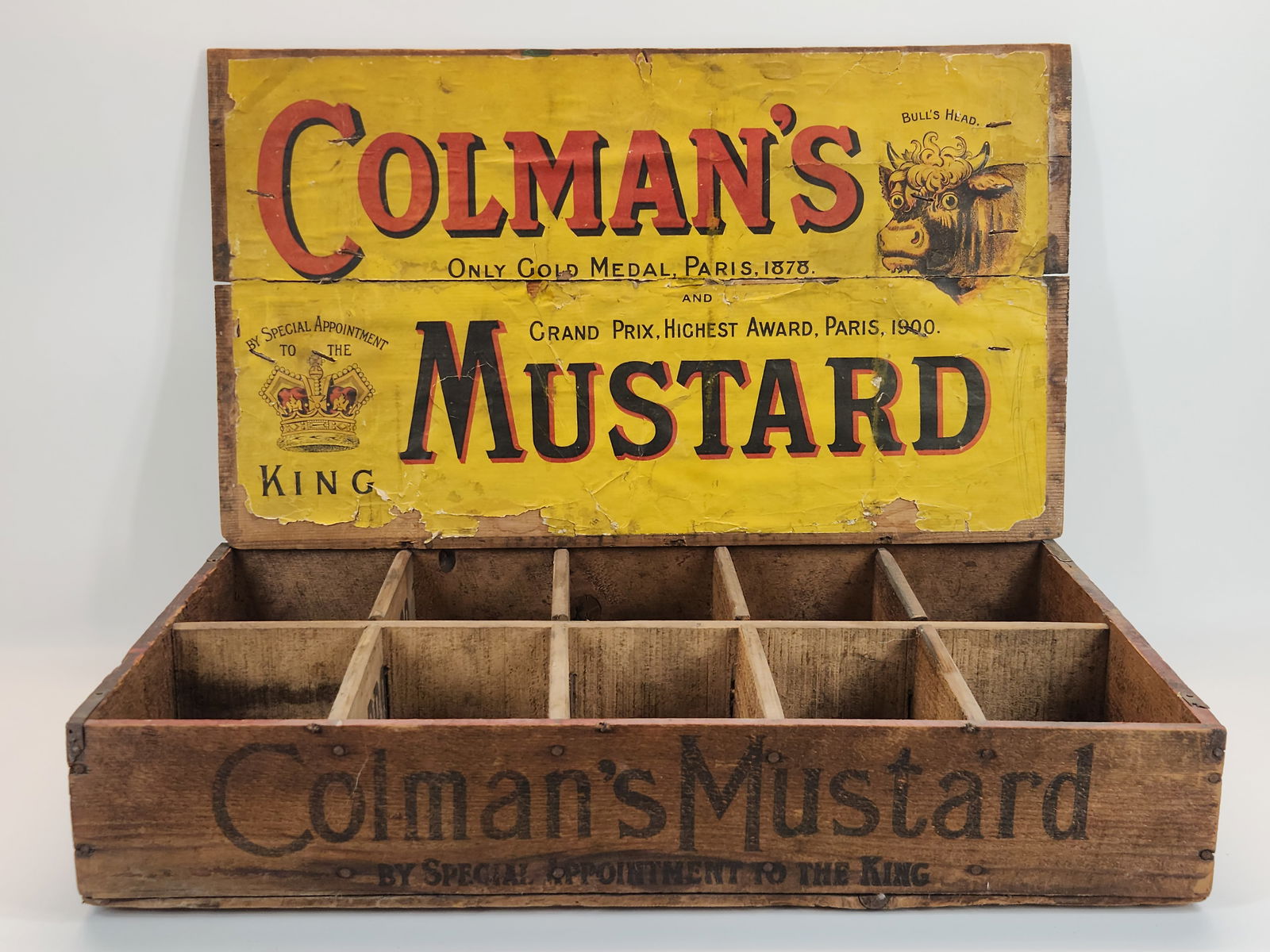 ANTIQUE COLMAN'S MUSTARD ADVERTISING WOOD BOX: REMAINS IN GOOD CONDITION, SHOWING SOME TYPICAL WEAR. ORIGINAL LABELS INCLUDED SHOWING WEAR. MEASURES APPROXIMATELY 18" ACROSS.