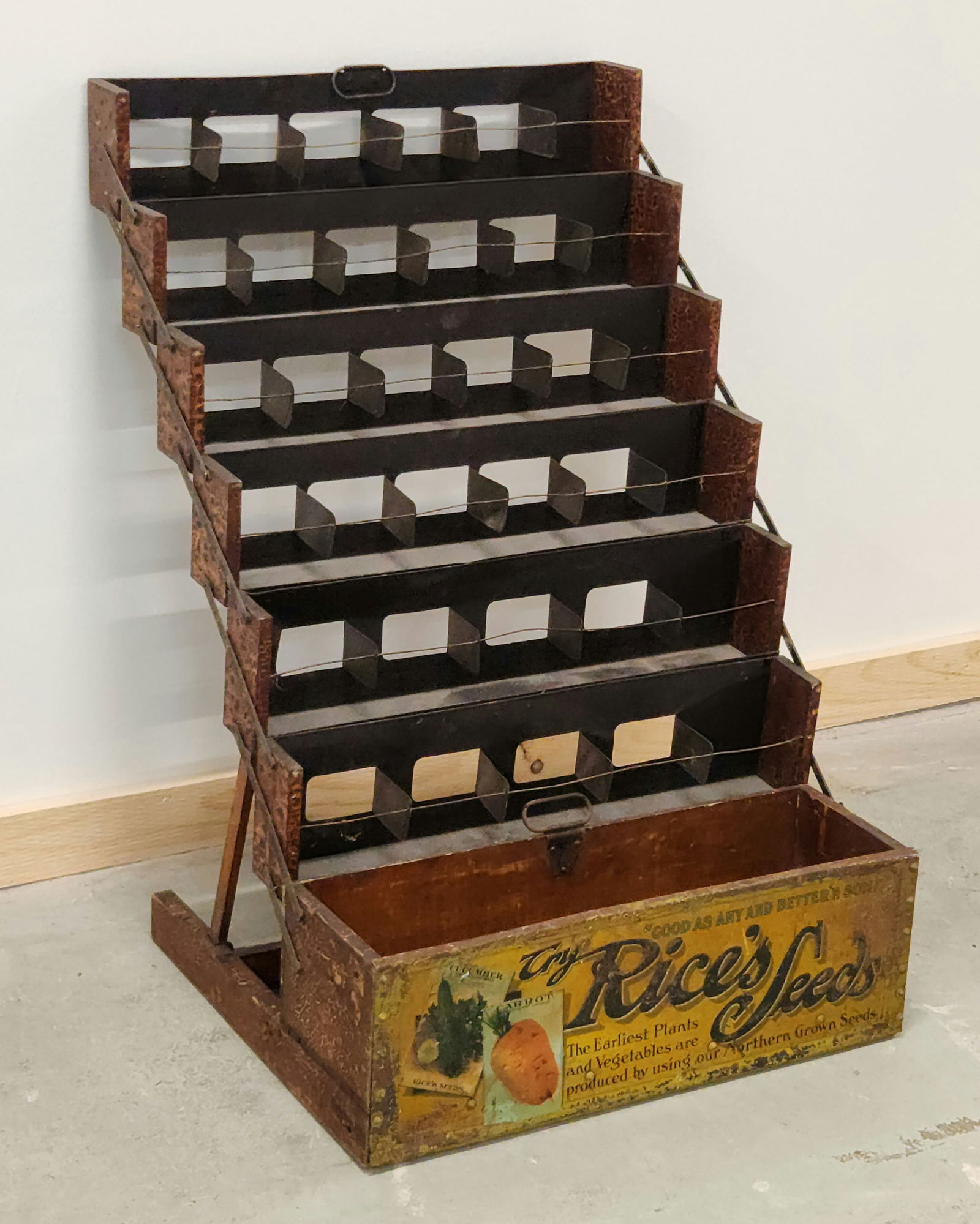 ANTIQUE RICE'S SEEDS ADVERTISING METAL CABINET (1 of 7)